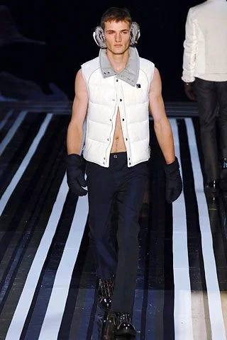 Look 12